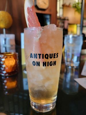 Antiques on High by null