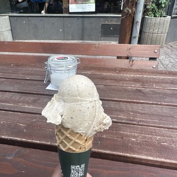 Bizziice - Ice Cream & Frozen Yogurt Near Me - Frankfurt, HE Bizziice - Ice Cream & Frozen Yogurt Near Me - Frankfurt, HE