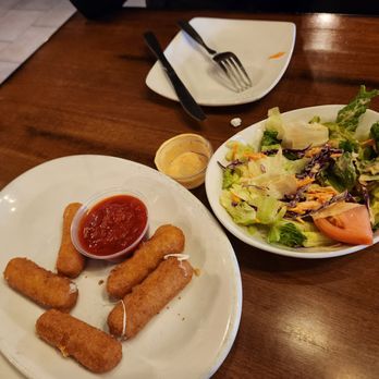 Little Italy Pizza & Pasta - Mozzarella sticks/salad - Pizza Near Me - Cobleskill, New York Little Italy Pizza & Pasta - Mozzarella sticks/salad - Pizza Near Me - Cobleskill, New York
