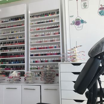 Fresh Nails - Colors on top of colors - Nail Salons Near Me - West Hempstead, New York