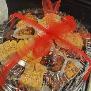 Wanna Cupcake? Bakery Cafe - Treat Tray!!! Had a mix of all their bars - Bakeries Near Me - Puyallup, Washington Wanna Cupcake? Bakery Cafe - Treat Tray!!! Had a mix of all their bars - Bakeries Near Me - Puyallup, Washington