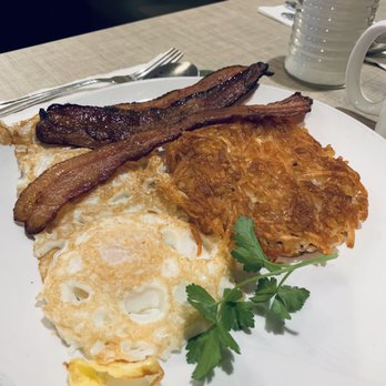 Mama Kat's - Traditional 2eggs, bacon, & hash browns ! - American Near Me - San Marcos, California Mama Kat's - Traditional 2eggs, bacon, & hash browns ! - American Near Me - San Marcos, California