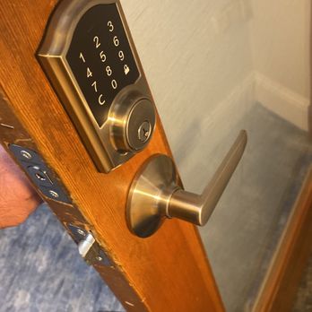 SOS Locksmith Services - Keys & Locksmiths Near Me - Sun Valley , California SOS Locksmith Services - Keys & Locksmiths Near Me - Sun Valley , California