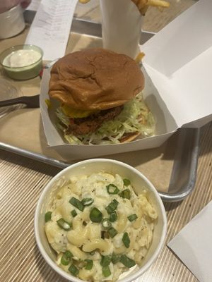 Ma'ono Fried Chicken by null