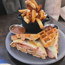 Fort Eighty Eight - Ham & Swiss