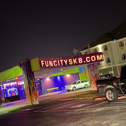 FunCity Sk8 & Play - Outside