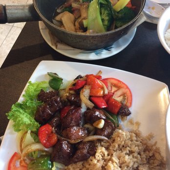 Simply Pho - Hotpot win mixed meet, beef tenderloin and fried rice - Vietnamese Near Me - Houston, Texas