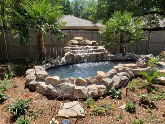 Paradise Pools and Outdoor Living