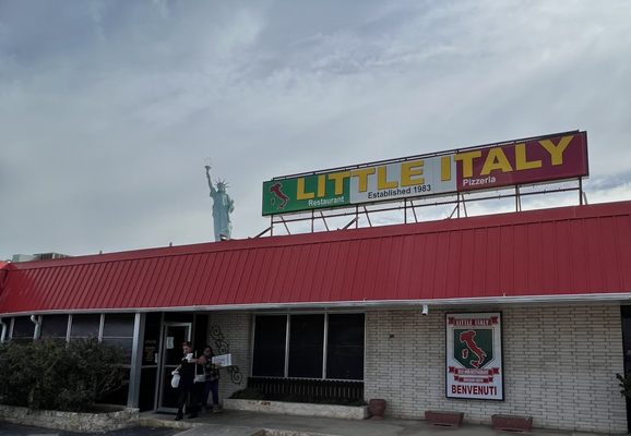 Little Italy Restaurant & Pizzeria by null