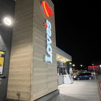 Love's Travel Stop - Gas Stations Near Me - Buckeye, Arizona