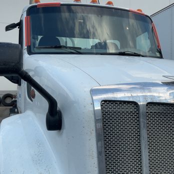 US Auto Glass - We work on all vehicles & trucks - Auto Glass Services Near Me US Auto Glass - We work on all vehicles & trucks - Auto Glass Services Near Me