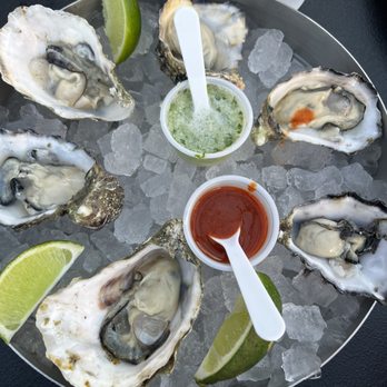 Holbox - Oysters - Latin American Near Me - Los Angeles, California