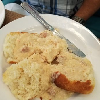 Staks Pancake Kitchen - Memphis - Biscuits and gravy - American Near Me - Memphis, Tennessee Staks Pancake Kitchen - Memphis - Biscuits and gravy - American Near Me - Memphis, Tennessee