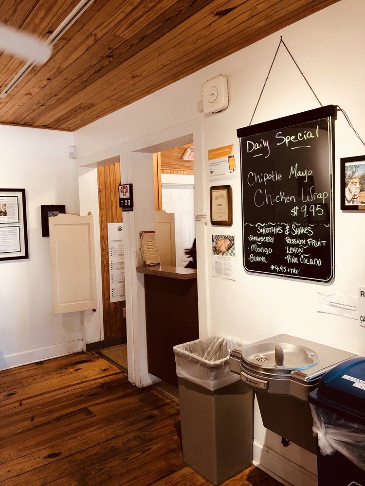 Mango Cafe Image