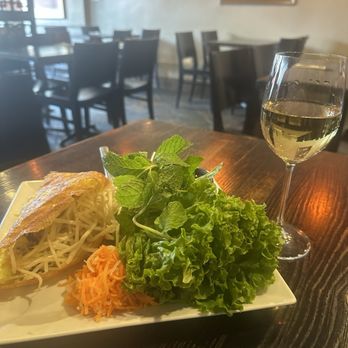 Le Soleil - Chicken and Shrimp Crepe - Vietnamese Near Me - San Francisco, California Le Soleil - Chicken and Shrimp Crepe - Vietnamese Near Me - San Francisco, California
