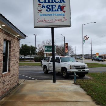 Chick & Sea Foods - sign - Seafood Near Me - Foley, Alabama Chick & Sea Foods - sign - Seafood Near Me - Foley, Alabama