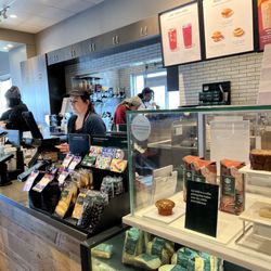 Starbucks - Waiting....