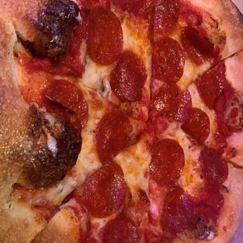 Bubba's 33 - Pepperoni pizza - Pizza Near Me - Pasadena, Texas