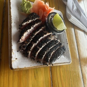 Watermen's Bar and Grill - Sesame Crusted Seared Tuna - Bars Near Me - Waves, North Carolina