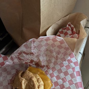 Midtown Biscuits - Blueberry biscuit with egg cheese and andouille sausage - Breakfast & Brunch Near Me - Sacramento, California Midtown Biscuits - Blueberry biscuit with egg cheese and andouille sausage - Breakfast & Brunch Near Me - Sacramento, California