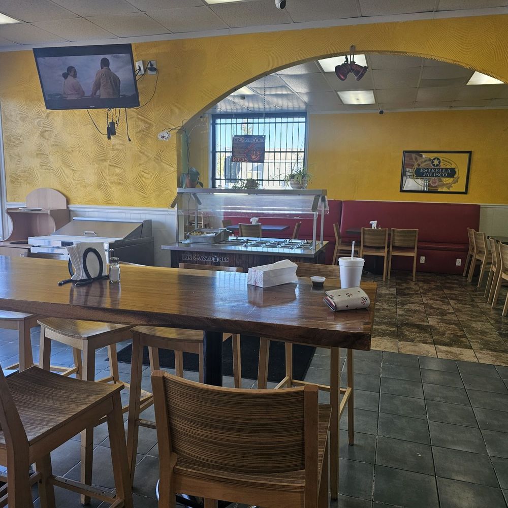Los Cazadores Taquería - Seating - Mexican Near Me - Manteca, California Los Cazadores Taquería - Seating - Mexican Near Me - Manteca, California