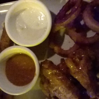 Terraza la Chopería - alitas, aros de cebolla, papas y dedos de queso. - Cocktail Bars Near Me - Guadalajara, JAL Terraza la Chopería - alitas, aros de cebolla, papas y dedos de queso. - Cocktail Bars Near Me - Guadalajara, JAL