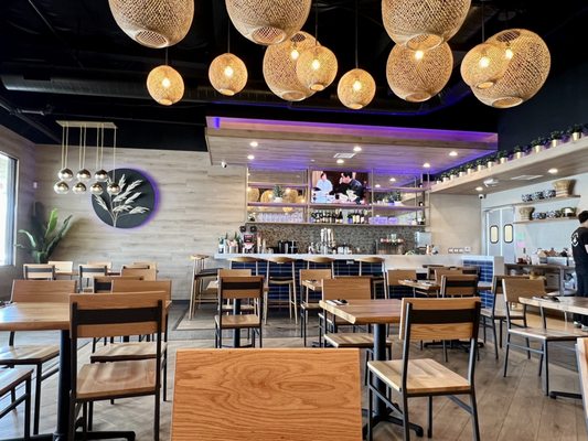 Xin Chào Eatery by null