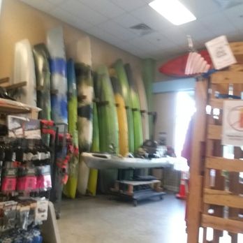 Live Love Paddle Austin Kayak Tours and Rentals - Rafting/Kayaking Near Me - Austin, Texas