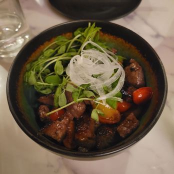 Lê Madeline - Bo luc lac - Vietnamese Near Me - Quincy, Massachusetts