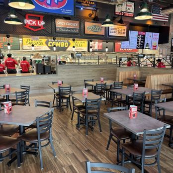 Portillo's Stafford - Where's the customers ? September 1.2025 10:00 am ! - Hot Dogs Near Me - Stafford, Texas