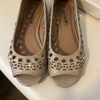 TJ Maxx - New pair of shoes. The exact color that I was looking for and style. - Department Stores Near Me - Tarzana, California TJ Maxx - New pair of shoes. The exact color that I was looking for and style. - Department Stores Near Me - Tarzana, California