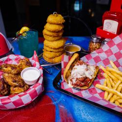 EC's Bar & Grill