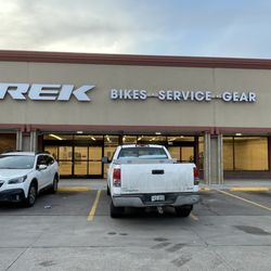 Trek Bicycle Boulder - New store under construction