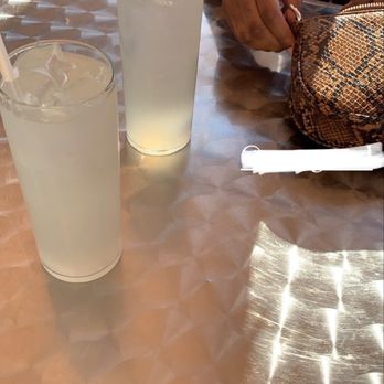 La Puerta Roja - HOMEMADE LEMONADE - Latin American Near Me - Brooklyn, New York