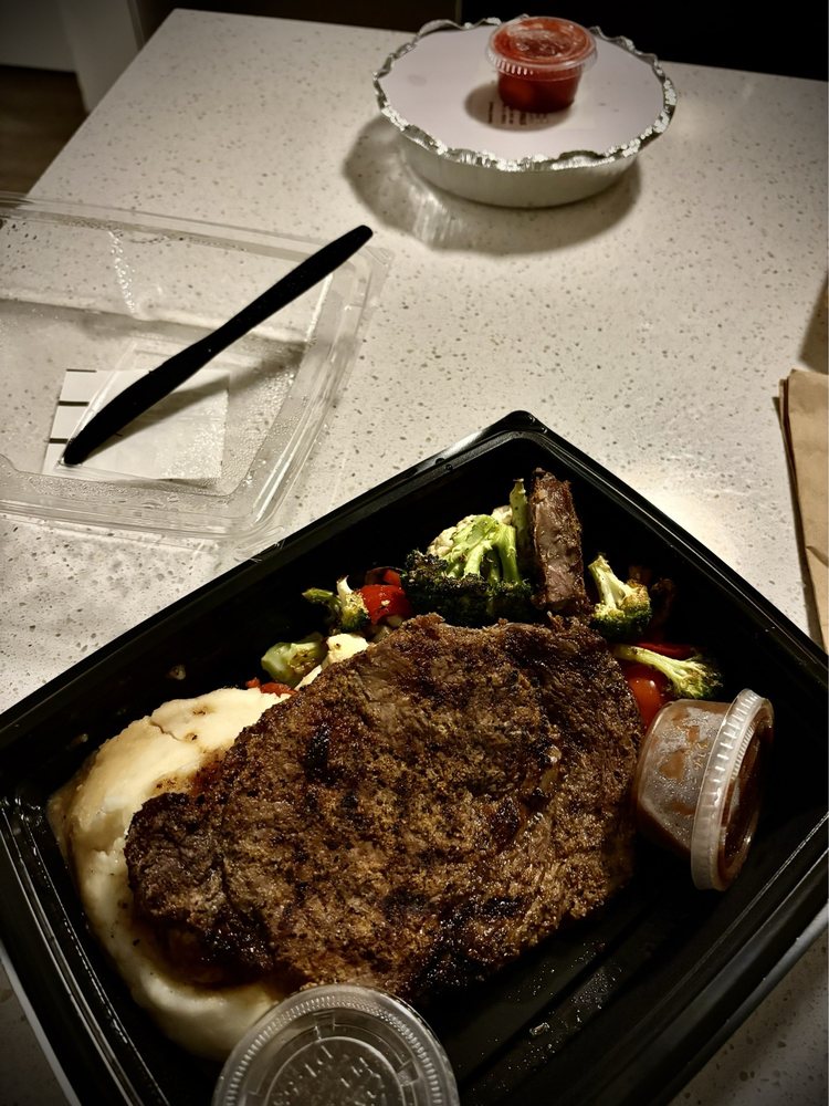 BJ's Restaurant & Brewhouse