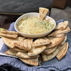 The Dame - Spinach artichoke dip