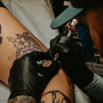 Rose & Dagger Tattoo - Tattoo Near Me - Portland, Oregon Rose & Dagger Tattoo - Tattoo Near Me - Portland, Oregon