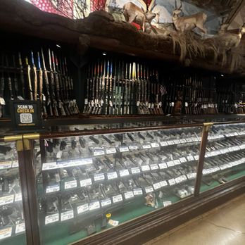 Bass Pro Shops - Hunting & Fishing Supplies Near Me - San Antonio, Texas