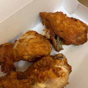 Pollo Campero - Old chicken and nasty dinner roll - Latin American Near Me - San Bernardino, California Pollo Campero - Old chicken and nasty dinner roll - Latin American Near Me - San Bernardino, California