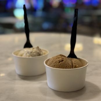 Baby Cakes - Apple Cinnamon & Coffee gelato - Bakeries Near Me - Henderson, Nevada Baby Cakes - Apple Cinnamon & Coffee gelato - Bakeries Near Me - Henderson, Nevada