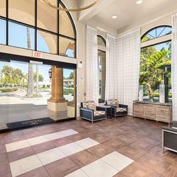 Ivy Park of Wellington - Community entrance
