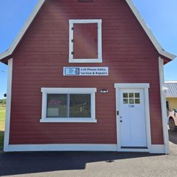 802 Mobile - Front of shop