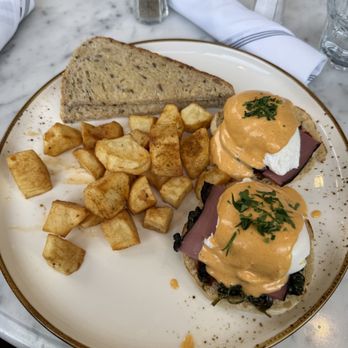 The Broadview Bistro Bar - Montreal Eggs Benny - Bistros Near Me - Toronto, Ontario The Broadview Bistro Bar - Montreal Eggs Benny - Bistros Near Me - Toronto, Ontario