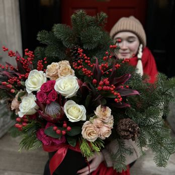 Love Flowers - Florists Near Me - Naperville, Illinois Love Flowers - Florists Near Me - Naperville, Illinois