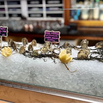 Hook & Anchor - Oyster Bar - Seafood Near Me - Costa Mesa, California Hook & Anchor - Oyster Bar - Seafood Near Me - Costa Mesa, California