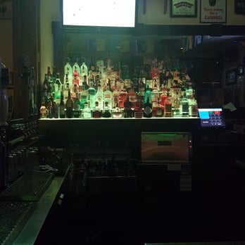 Molly Malone's Irish Pub - Irish Near Me - Tampa, Florida