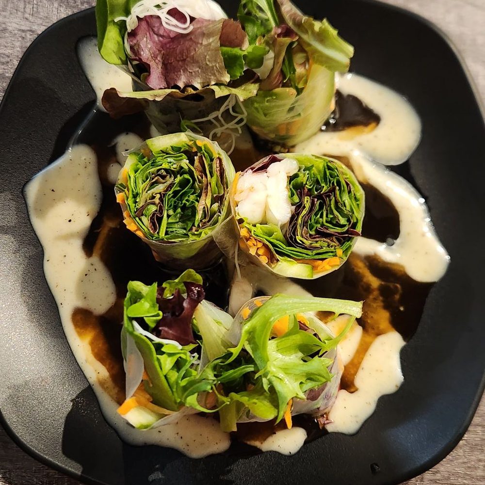 Satu Thai Bistro - Fresh garden rolls with shrimp - Thai Near Me - Azusa, California Satu Thai Bistro - Fresh garden rolls with shrimp - Thai Near Me - Azusa, California