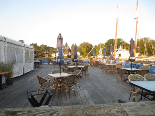 Arundel Wharf - Seafood - Cocktail Bar - Craft Beer by null