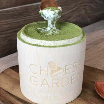 Cheese Garden - Custom Cakes Near Me - Toronto, Ontario