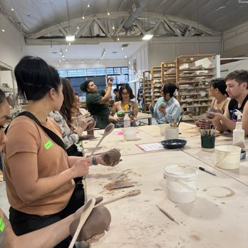 Still Life Ceramics Studio - Class in session - Art Classes Near Me - Los Angeles, California Still Life Ceramics Studio - Class in session - Art Classes Near Me - Los Angeles, California
